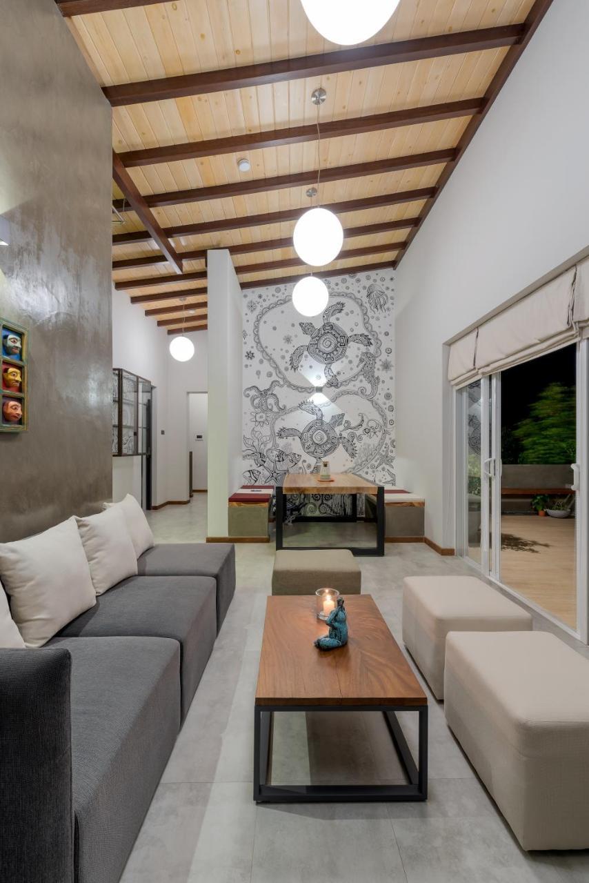 Апартаменты Hikka Hill Loft Хиккадува Экстерьер фото